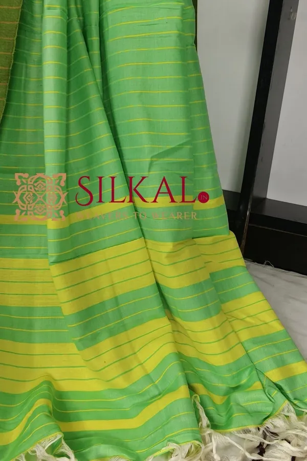 Ilkal_Handloom_Mercerised_Cotton_Stripe_Saree_SKL03398
