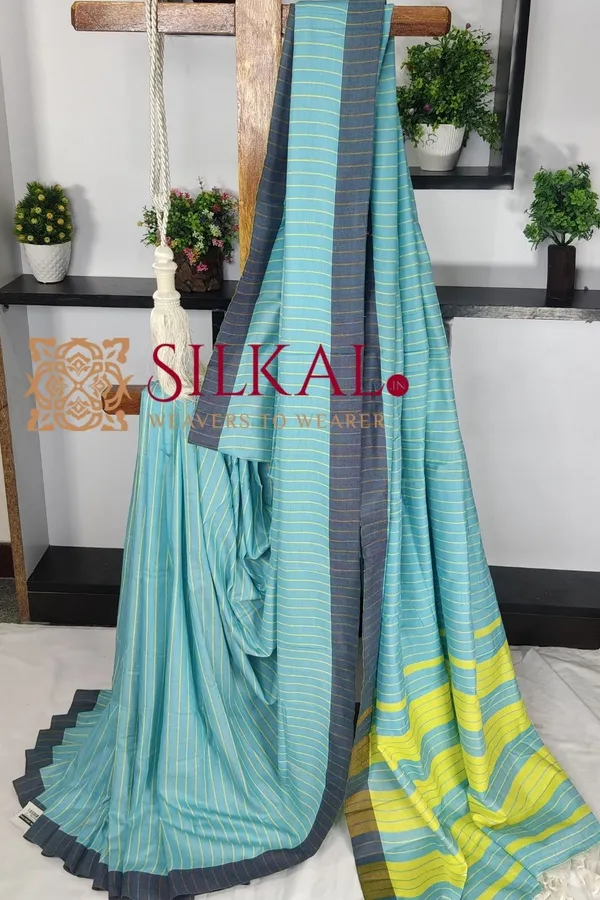 Ilkal_Handloom_Mercerised_Cotton_Stripe_Saree_SKL03400