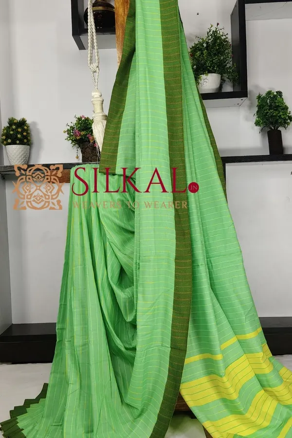 Ilkal_Handloom_Mercerised_Cotton_Stripe_Saree_SKL03401