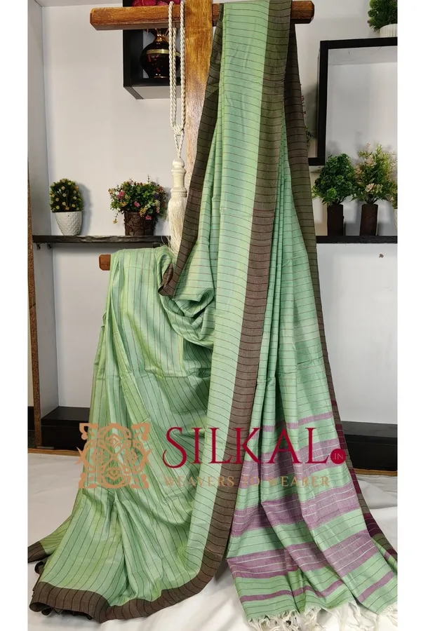 Ilkal_Handloom_Mercerised_Cotton_Stripe_Saree_SKL03402