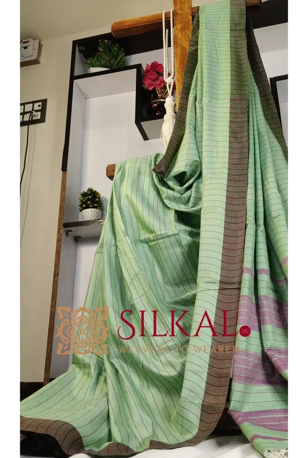 Ilkal_Handloom_Mercerised_Cotton_Stripe_Saree_SKL03402