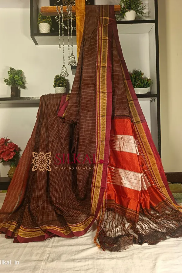 Ilkal_Handloom_Silk_By_Cotton_Small_Checks_Chikki_Paras_Saree_Saree_Code-_SKL1423