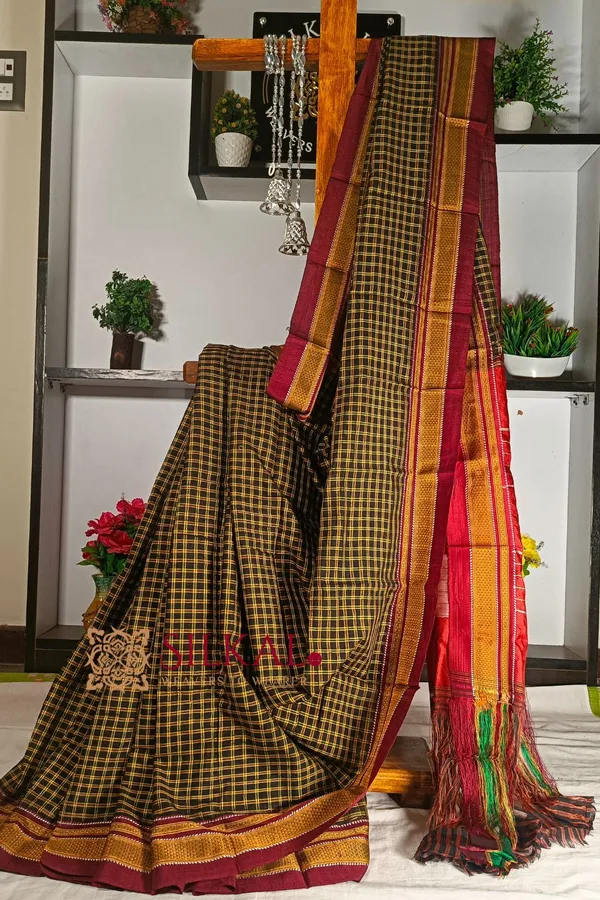 Ilkal_Handloom_Silk_By_Cotton_Small_Checks_Chikki_Paras_Saree_Saree_Code-_SKL1718