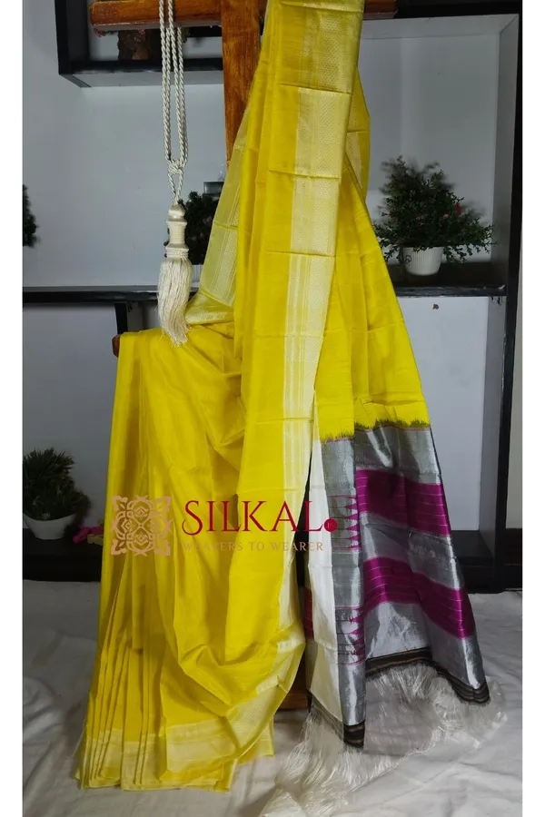 Ilkal_Handloom_Viscose_Cotton_Silk_Chikki_Paras_Border_Saree_Saree_Code-_SKL1171