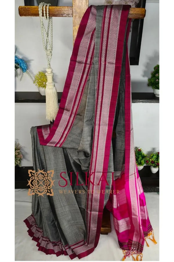 Ilkal_Handloom_Viscose_Cotton_Silk_Chikki_Paras_Border_Saree_SKL04233
