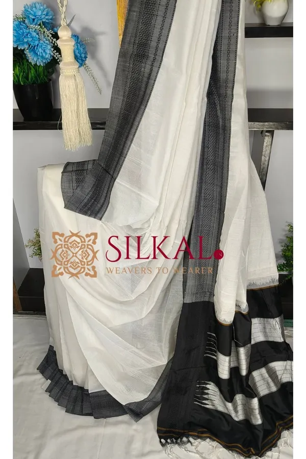 Ilkal_Handloom_Viscose_Cotton_Silk_Chikki_Paras_Border_Saree_SKL04251