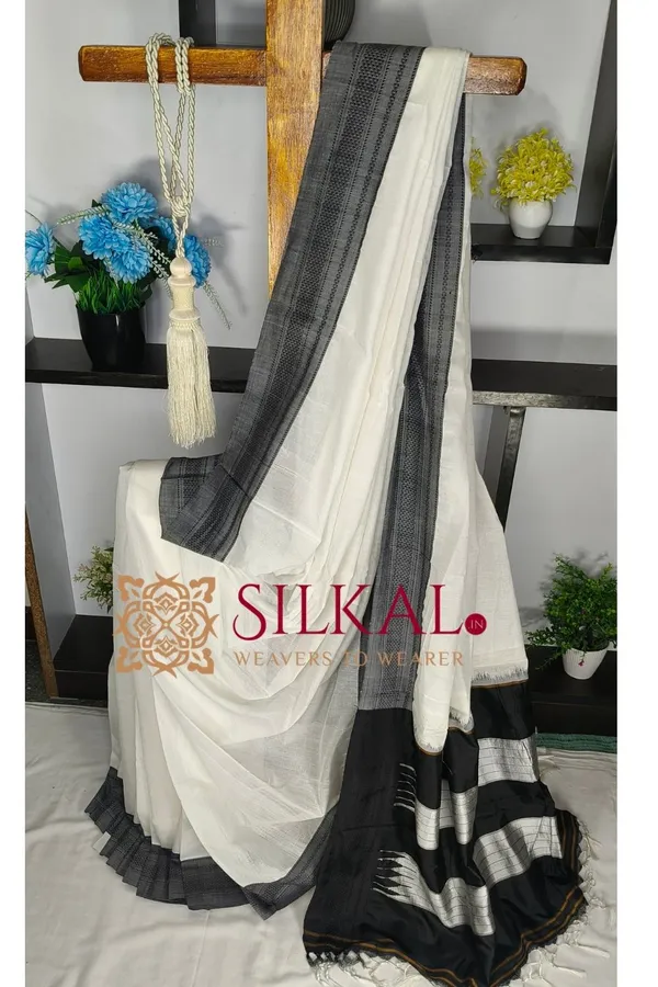 Ilkal_Handloom_Viscose_Cotton_Silk_Chikki_Paras_Border_Saree_SKL04251