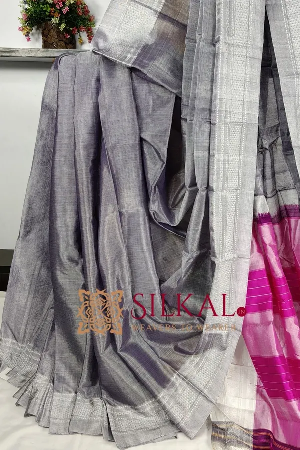 Ilkal_Handloom_Viscose_Cotton_Silk_Chikki_Paras_Border_Saree_Saree_Code-_SKL03511