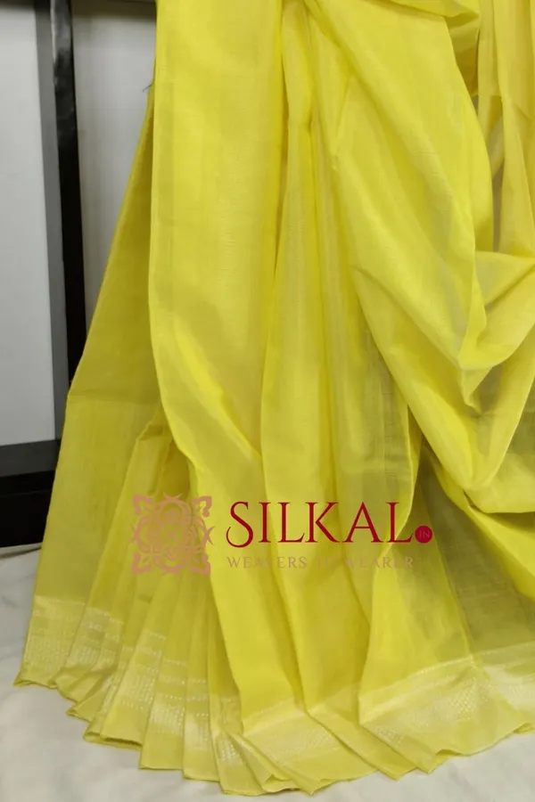 Ilkal_Handloom_Viscose_Cotton_Silk_Chikki_Paras_Border_Saree_Saree_Code-_SKL03513