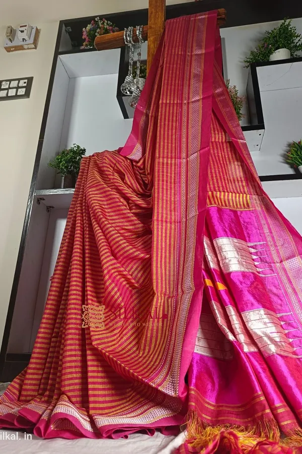 Ilkal_Handloom_Viscose_Cotton_Silk_Chikki_Paras_Border_Saree_Code-_SKL1728