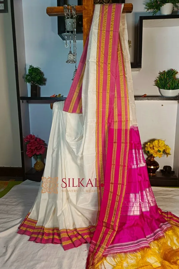 Ilkal_Handloom_Viscose_Cotton_Silk_Gayatri_Border_Saree_Saree_Code-_SKL1189