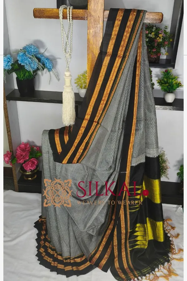 Ilkal_Handloom_Viscose_Cotton_Silk_Special_Gayatri_Border_Saree_SKL04257