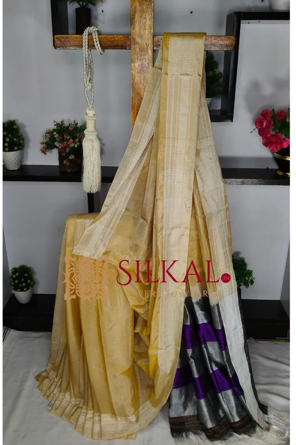 Ilkal_Handloom_Viscose_Silk_Chikki_Paras_Border_Saree_Code-_SKL03836
