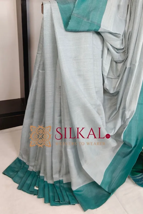 Ilkal_Handloom_Viscose_Silk_Chikki_Paras_Border_Saree_SKL03835