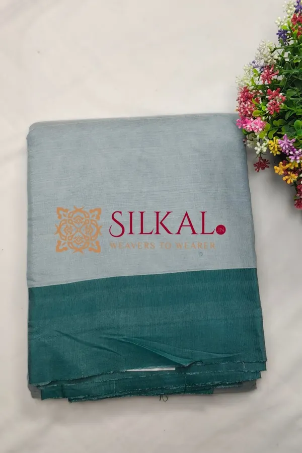 Ilkal_Handloom_Viscose_Silk_Chikki_Paras_Border_Saree_SKL03835