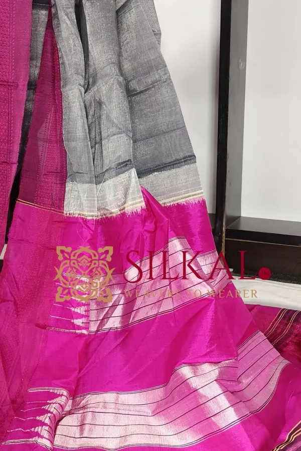 Ilkal_Handloom_Viscose_Silk_Chikki_Paras_Border_Saree_Saree_Code-_SKL03335