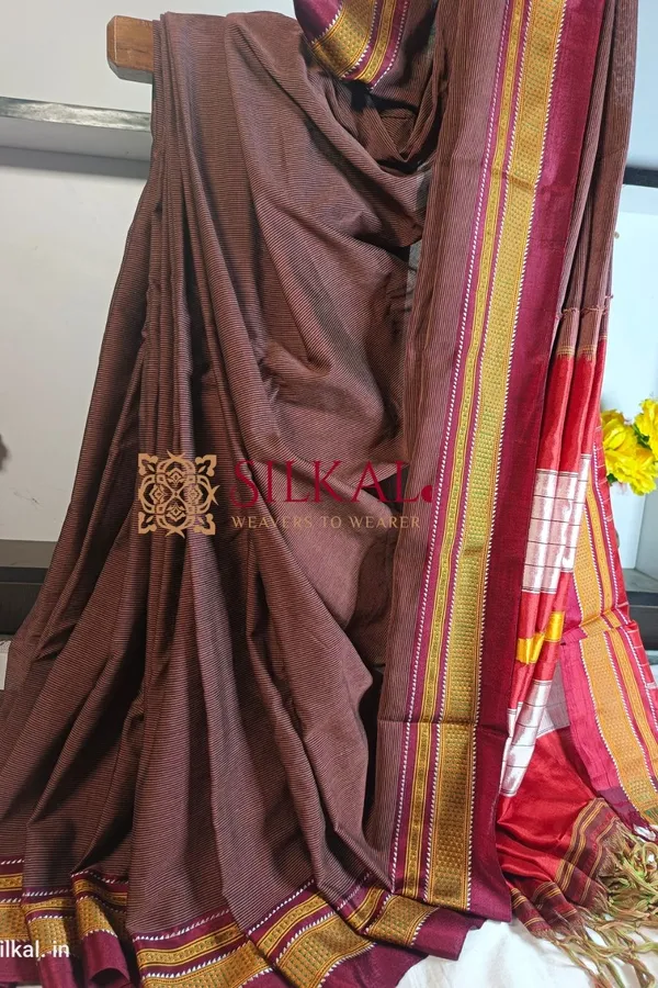 Ilkal_Handloom_Weaved_Special_Mercerised_Cotton_With_Pure_Silk_Pallu_Saree_Saree_Code-_SKL1735