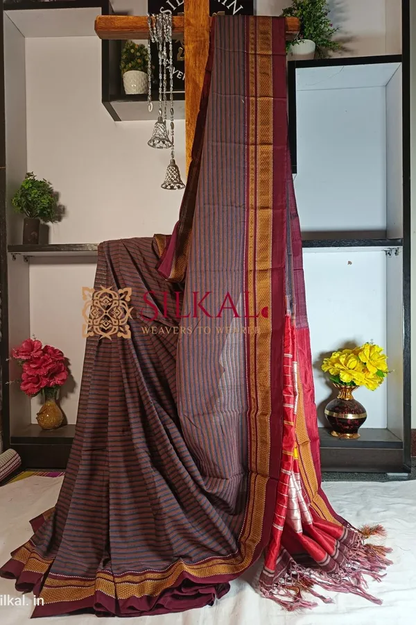 Ilkal_Handloom_Weaved_Special_Mercerised_Cotton_With_Pure_Silk_Pallu_Saree_Saree_Code-_SKL1740
