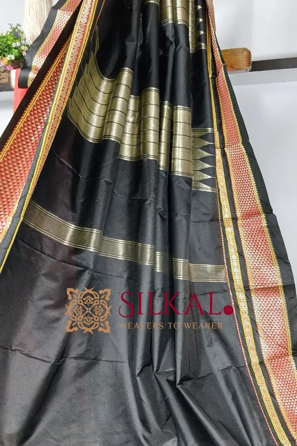 Ilkal_Ikkat_Soft_Silk_Saree_SKL03525