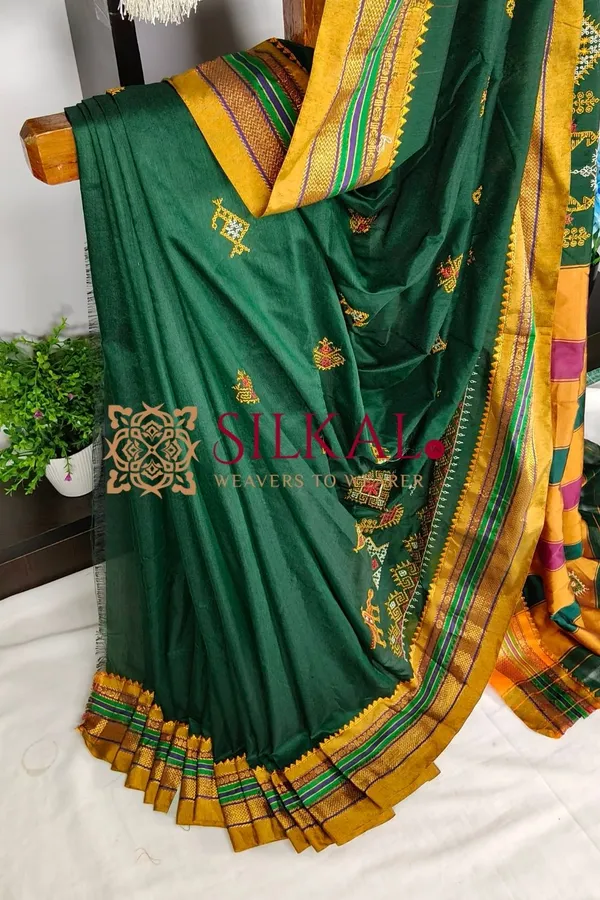 Ilkal_Kasuti_Saree_SKL04183