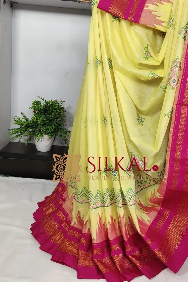 Ilkal_Kasuti_Tample_Border_Sarees_Code-_SKL03664