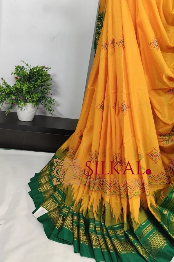 Ilkal_Kasuti_Tample_Border_Sarees_Code-_SKL03668