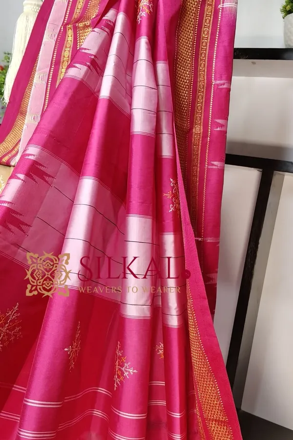 Ilkal_Kasuti_Tample_Border_Sarees_SKL03693