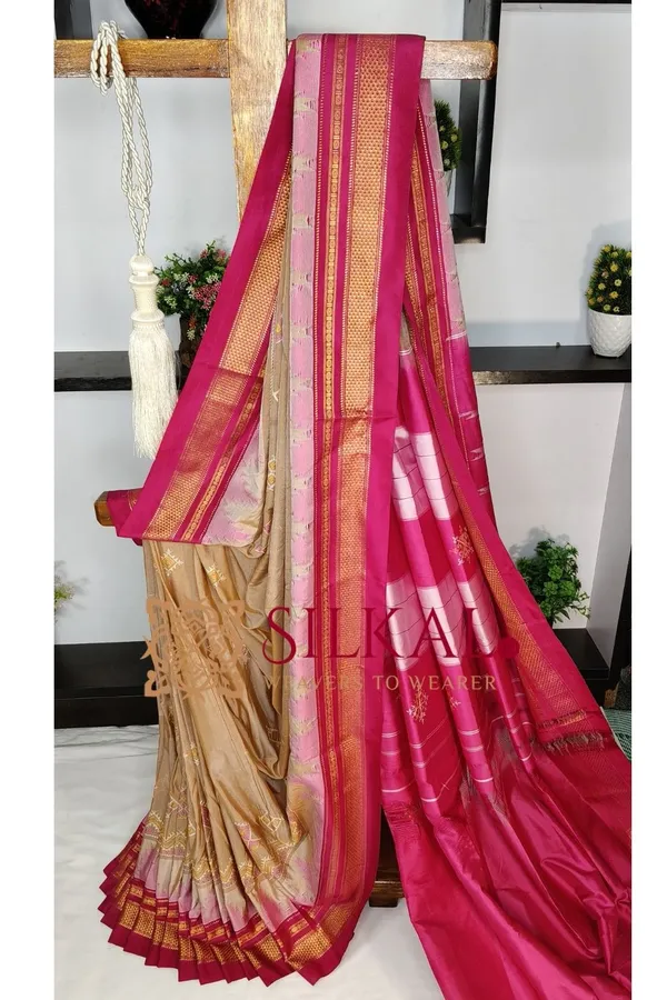 Ilkal_Kasuti_Tample_Border_Sarees_SKL03693