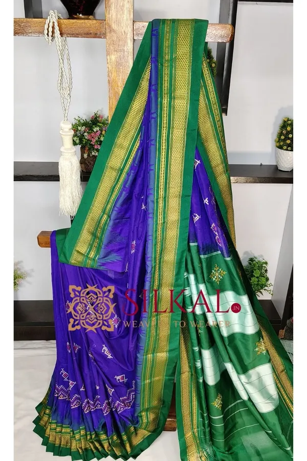Ilkal_Kasuti_Tample_Border_Sarees_SKL03786