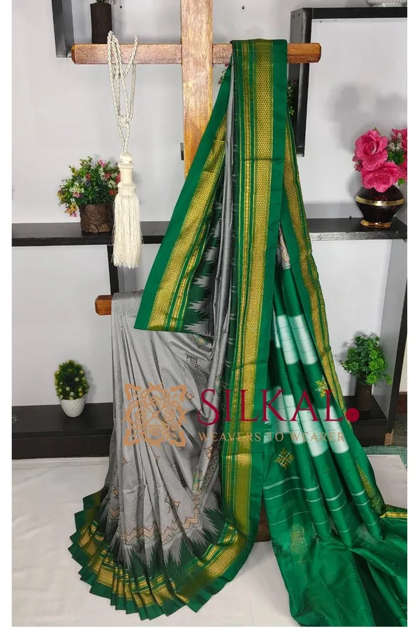 Ilkal_Kasuti_Tample_Border_Sarees_SKL03815