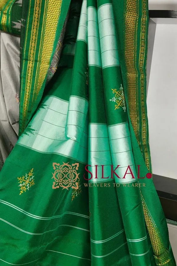 Ilkal_Kasuti_Tample_Border_Sarees_SKL03815