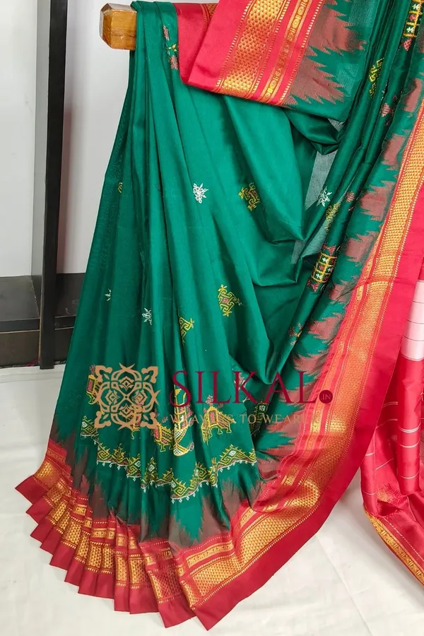 Ilkal_Kasuti_Tample_Border_Sarees_SKL03816