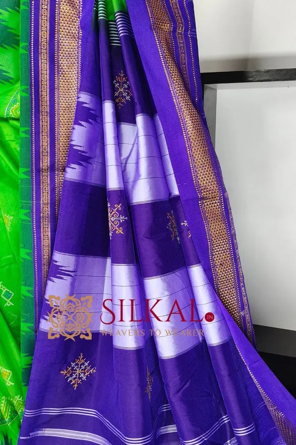 Ilkal_Kasuti_Tample_Border_Sarees_SKL03821