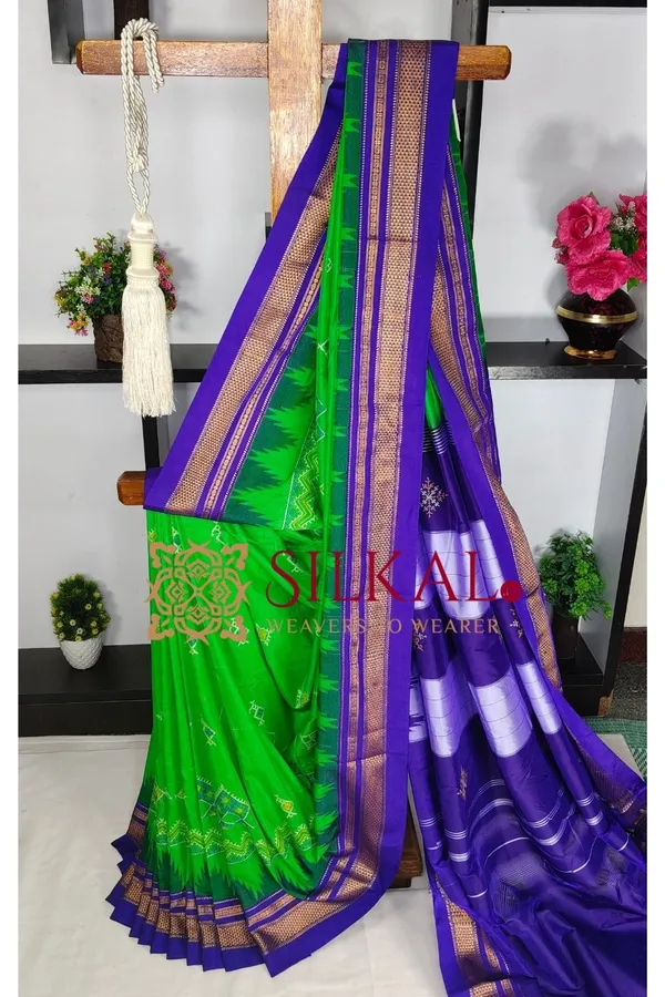 Ilkal_Kasuti_Tample_Border_Sarees_SKL03821