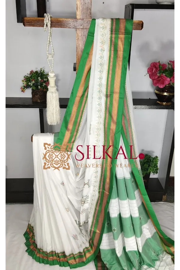 Ilkal_Kasuti__Saree_SKL03690