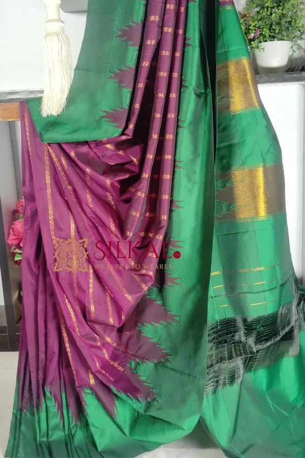 Ilkal_Mercerised_Butta_Cotton_Saree_SKL1915