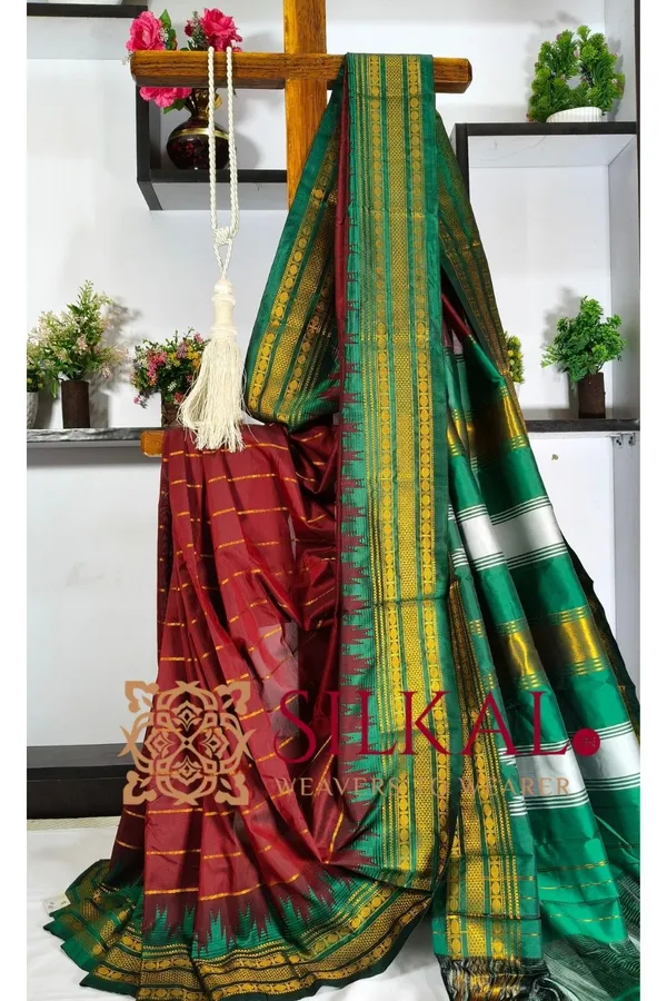 Ilkal_Mercerised_Butta_Cotton_Saree__SKL03290