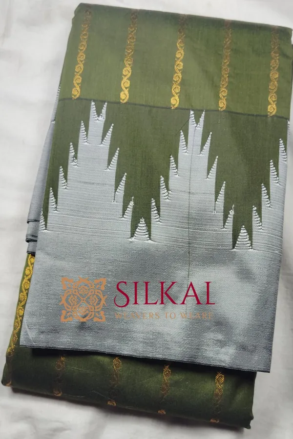Ilkal_Mercerised_Butta_Cotton_Saree__SKL1967