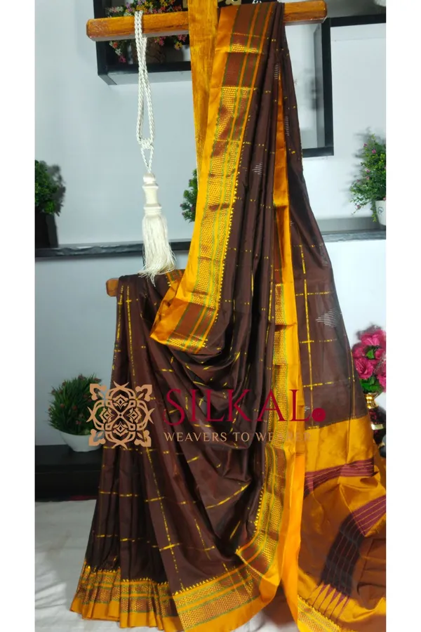 Ilkal_Mercerized_Sonamati_Cotton_Butta_Saree_Saree_Code-_SKL1793