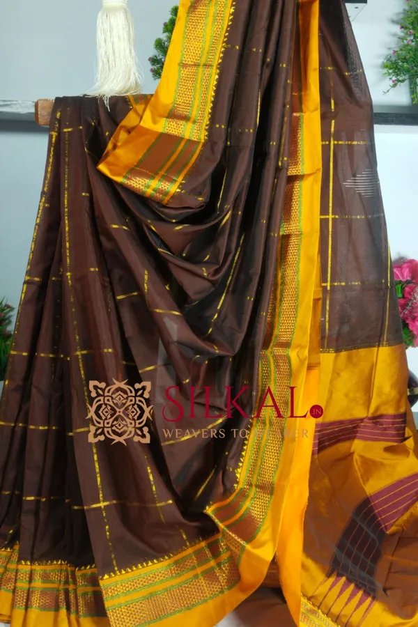 Ilkal_Mercerized_Sonamati_Cotton_Butta_Saree_Saree_Code-_SKL1793