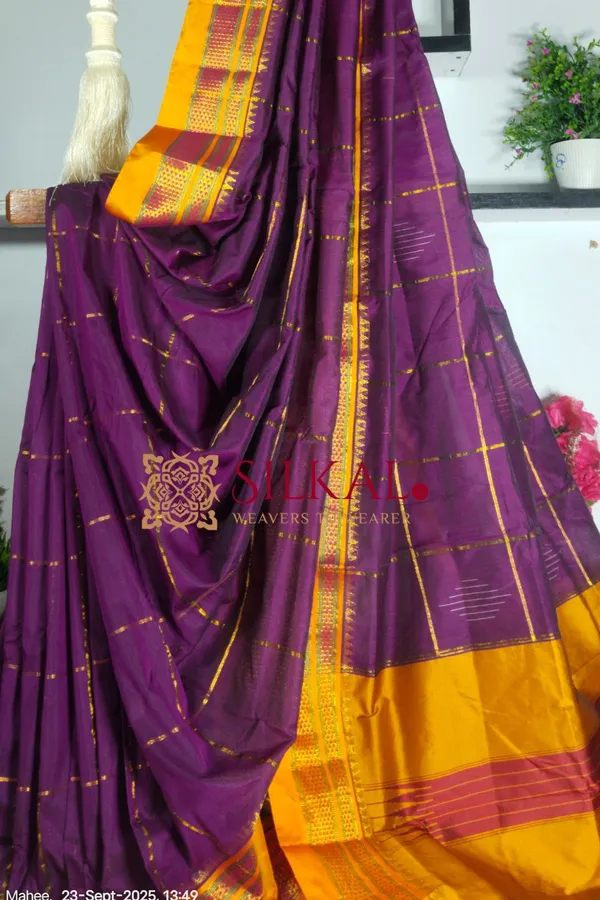 Ilkal_Mercerized_Sonamati_Cotton_Butta_Saree_Saree_Code-_SKL1484