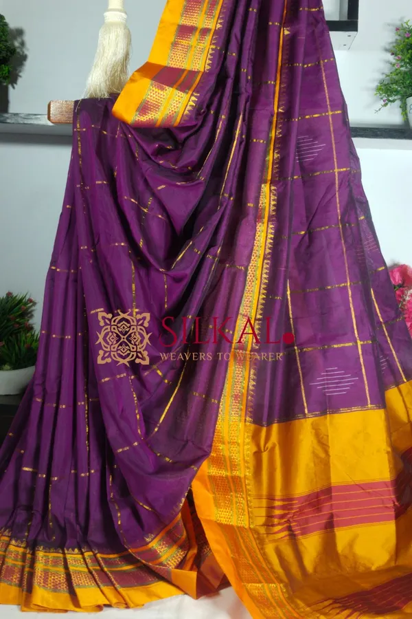 Ilkal_Mercerized_Sonamati_Cotton_Butta_Saree_Saree_Code-_SKL1484