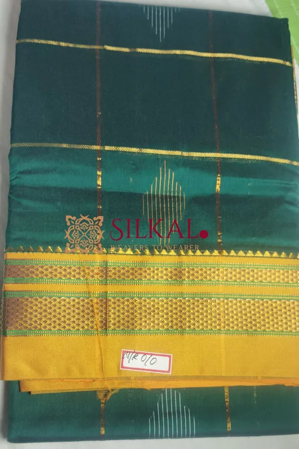 Ilkal_Mercerized_Sonamati_Cotton_Butta_Saree_Code-_SKL1794