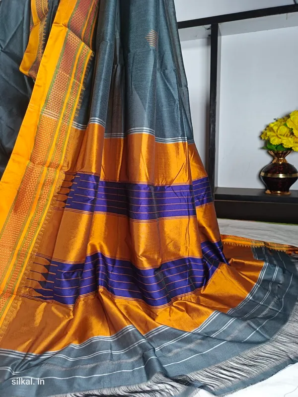Ilkal_Mercerized_Sonamati_Cotton_Butta_Saree_Saree_Code-_SKL1732