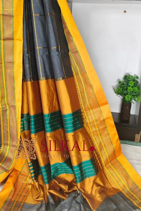 Ilkal_Mercerized_Sonamati_Cotton_Saree__Code-_SKL03823