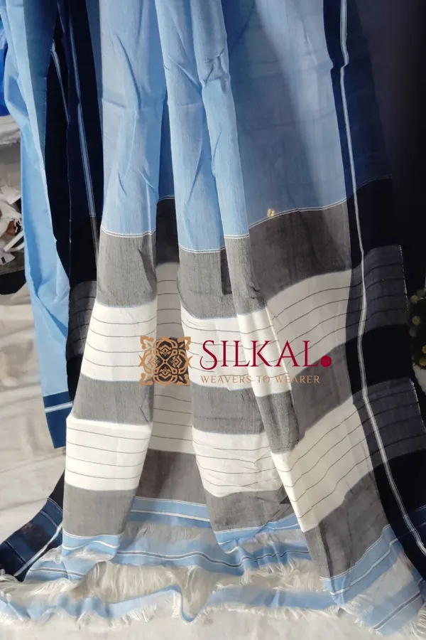 Ilkal_Patteda_Anchu_Pure_Cotton__Plain_Border_Saree_SKL_1950