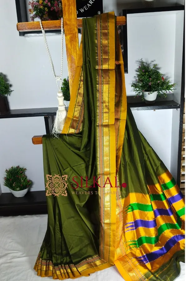 Ilkal_Plain_Mercerised_Silk_Saree_Code-_SKL1836