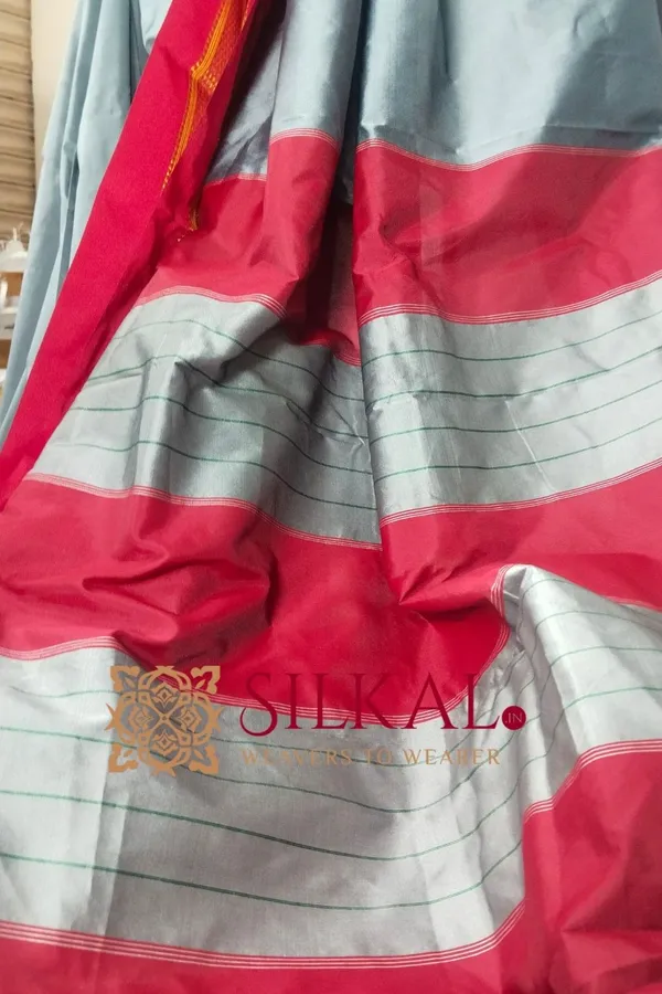 Ilkal_Poly_Cotton_Temple_Gadwal_Plain_Saree_SKL2094
