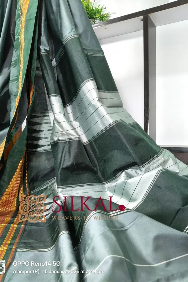 Ilkal_Poly_Cotton_Temple_Gadwal_Plain_Saree_SKL3015