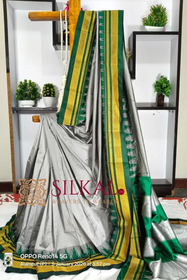 Ilkal_Poly_Cotton_Temple_Gadwal_Plain_Saree_SKL3022